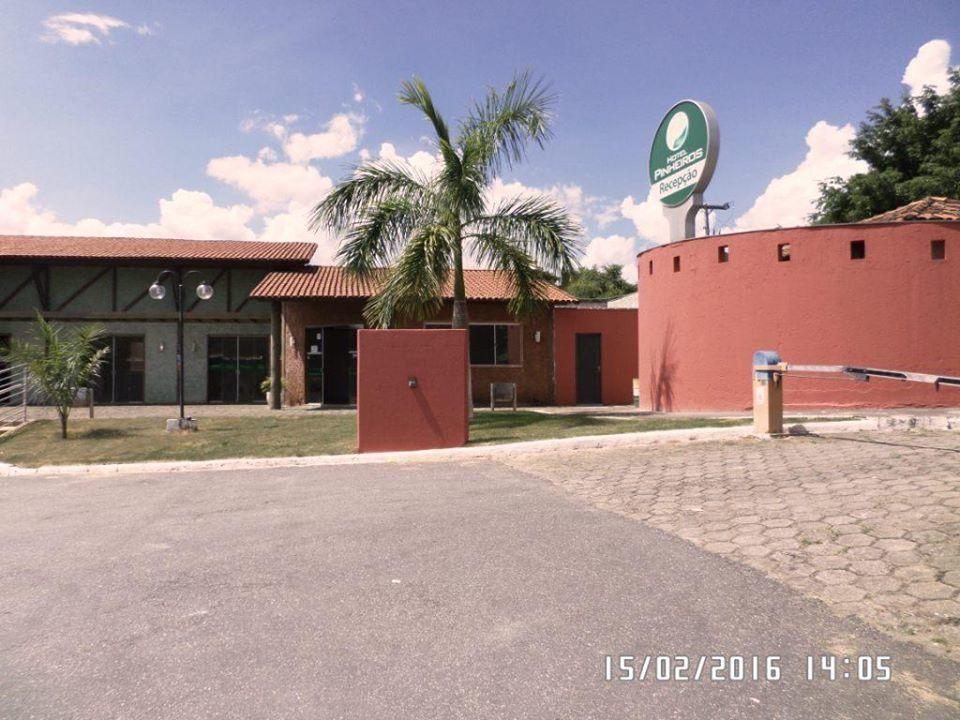 Hotel Pinheiros Chonim de Baixo Buitenkant foto