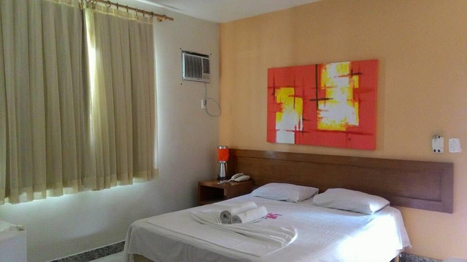 Hotel Pinheiros Chonim de Baixo Buitenkant foto