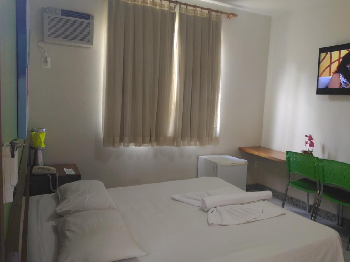 Hotel Pinheiros Chonim de Baixo Buitenkant foto