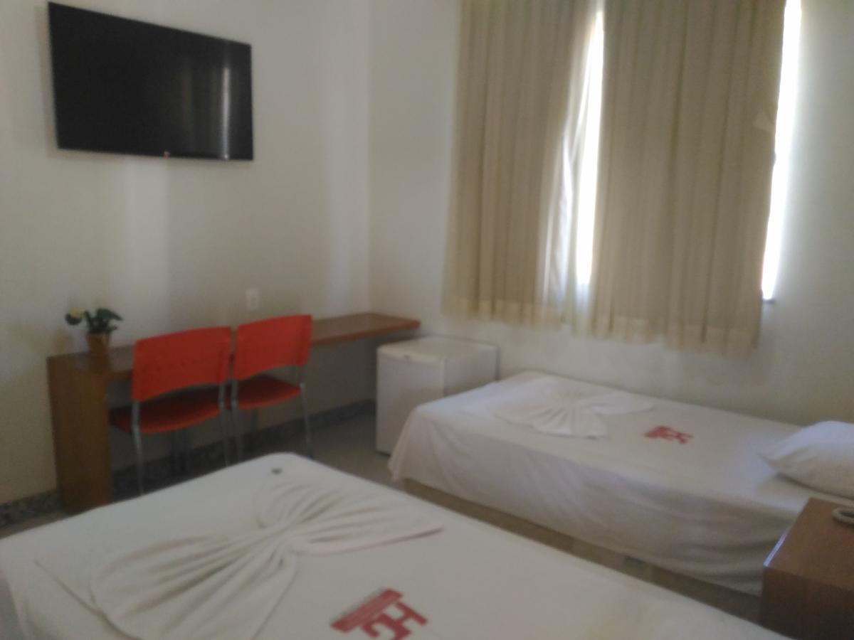 Hotel Pinheiros Chonim de Baixo Buitenkant foto